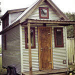   /   Credits: Photo by Robin May