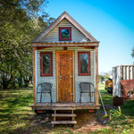   /   Credits: Photo by Robin May